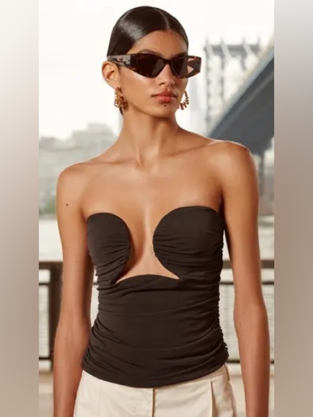 Strapless Cutout Wire Black Ruched Bustier Top Size Medium